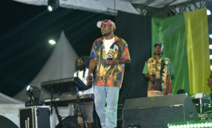 Po Nindy Band Brings Message of Peace at Papua Reggae Festival